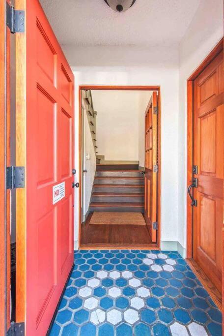 The Spanish Hideaway Los Angeles Exterior photo